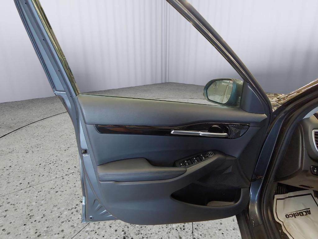 used 2023 Kia Seltos car, priced at $24,795