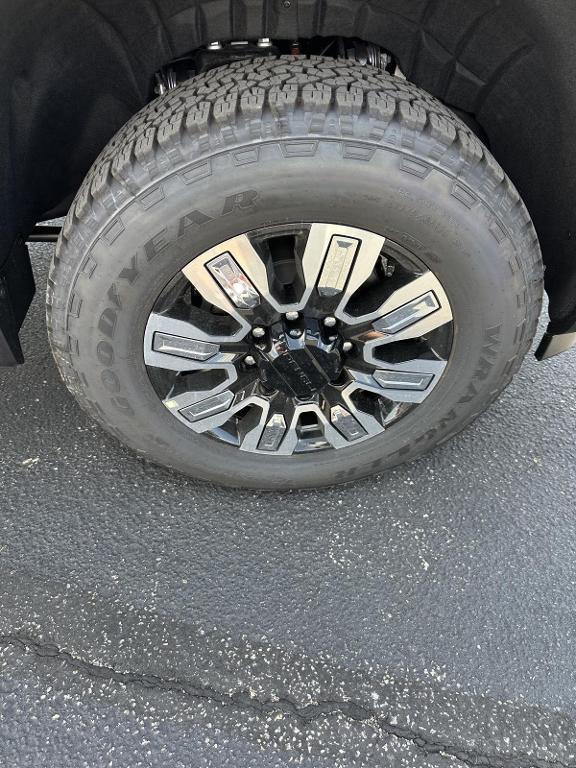 new 2025 GMC Sierra 2500 car, priced at $88,330