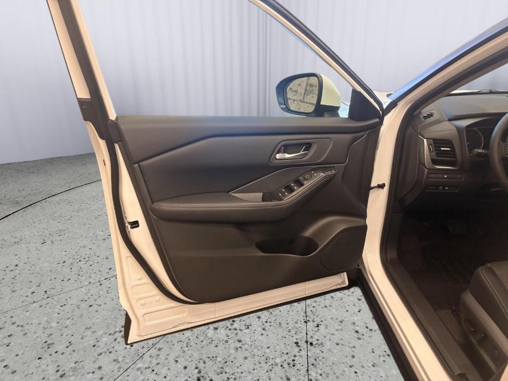 new 2026 Nissan Rogue car, priced at $30,420