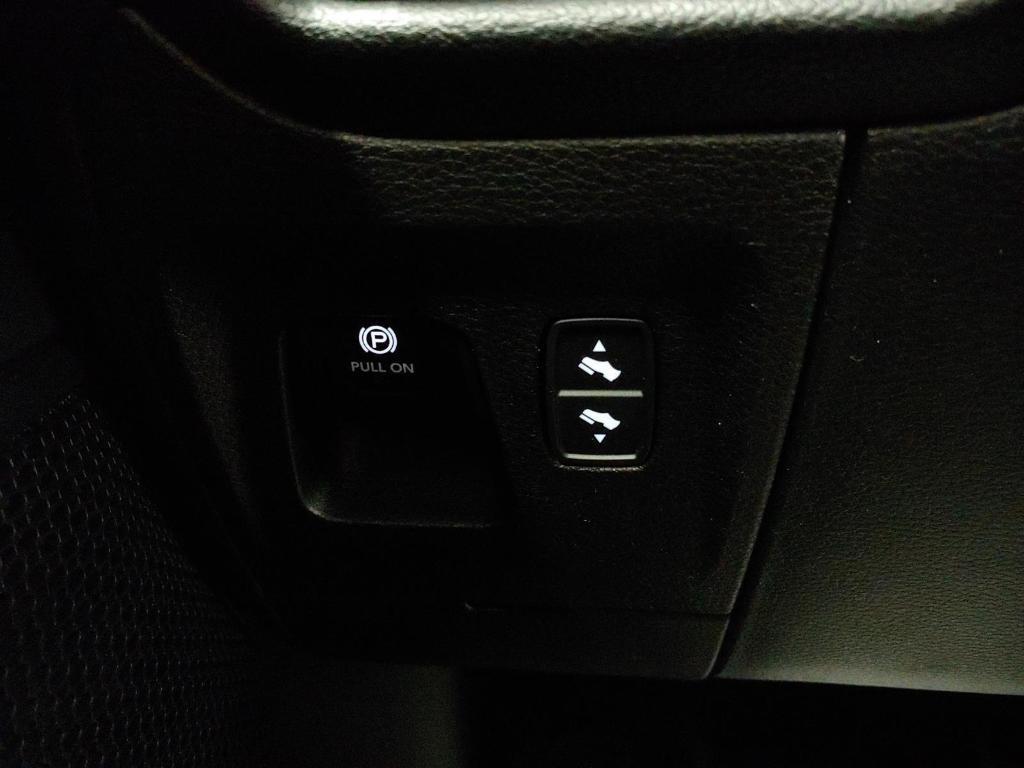 used 2022 Ram 1500 car, priced at $40,500