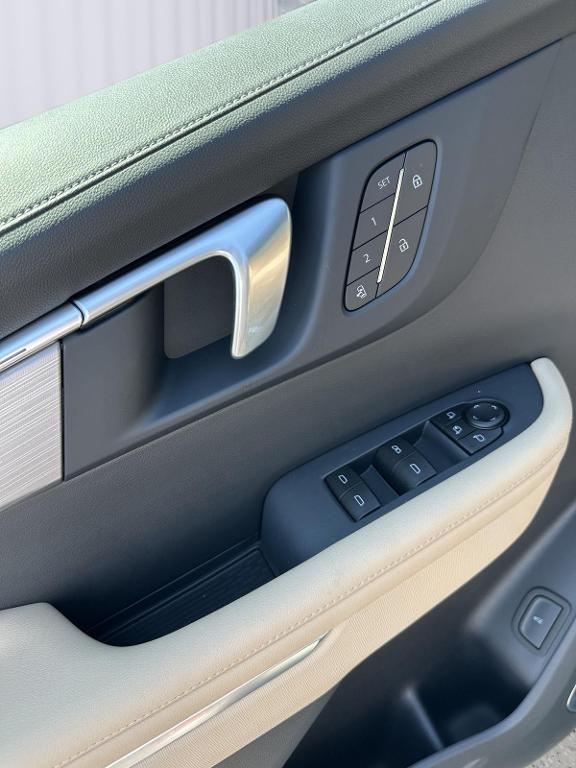 new 2026 Buick Enclave car, priced at $50,285