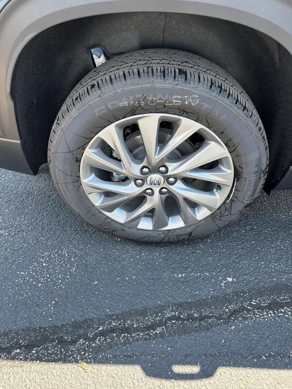 new 2026 Buick Enclave car, priced at $50,285