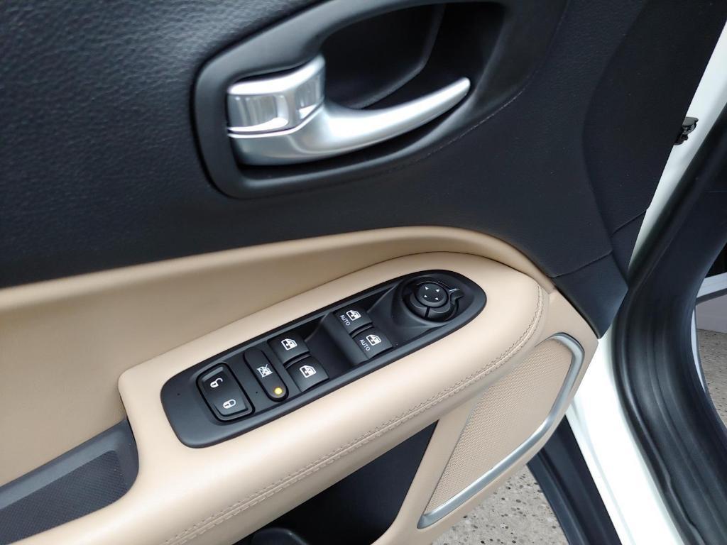 used 2018 Jeep Compass car, priced at $18,495