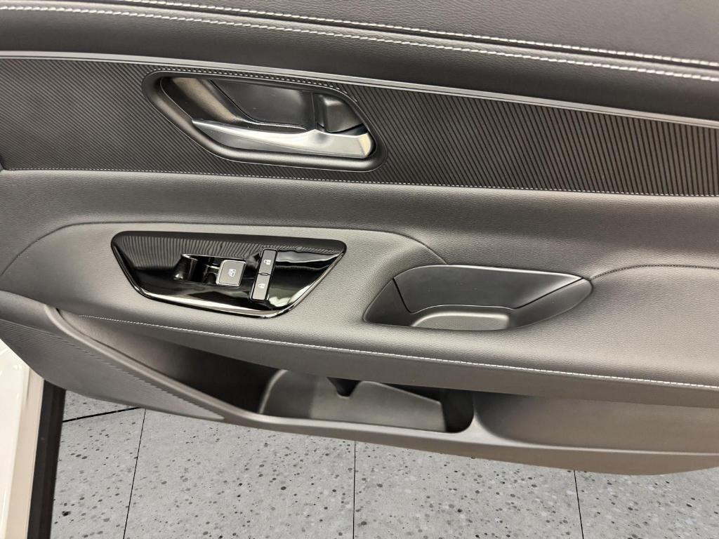 new 2025 Nissan Murano car, priced at $36,998