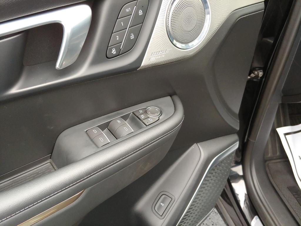 new 2025 Buick Enclave car, priced at $66,604