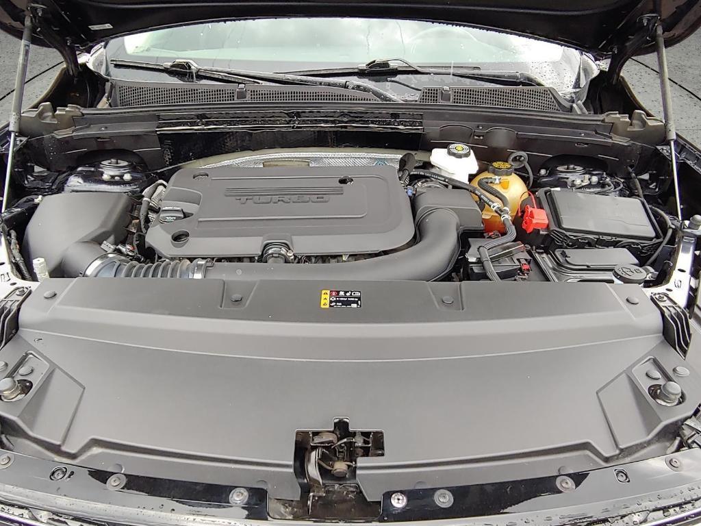 used 2021 Buick Envision car, priced at $24,500