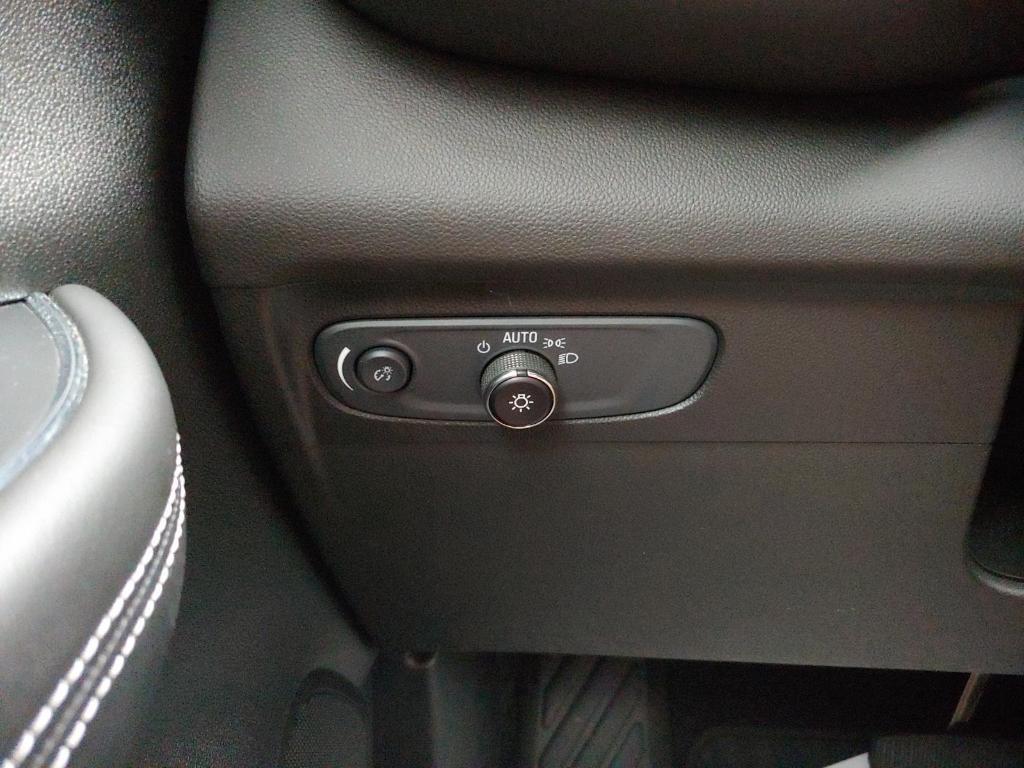 used 2021 Buick Envision car, priced at $24,500