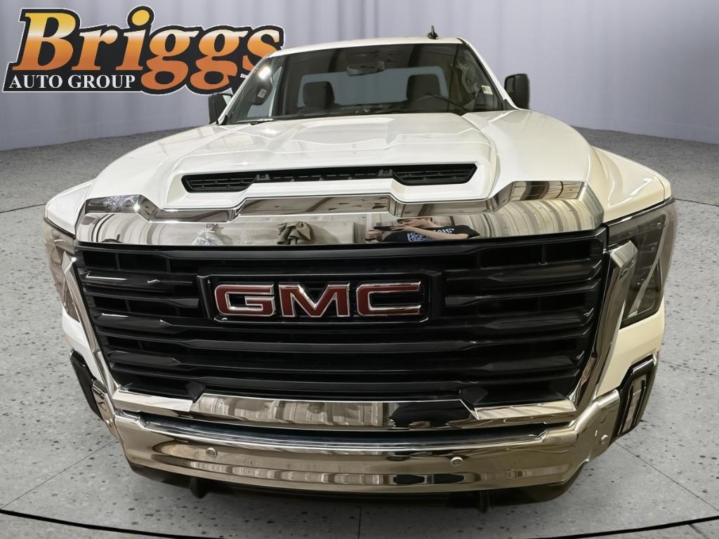 new 2025 GMC Sierra 3500 car, priced at $51,070