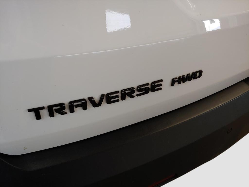 used 2022 Chevrolet Traverse car, priced at $34,500