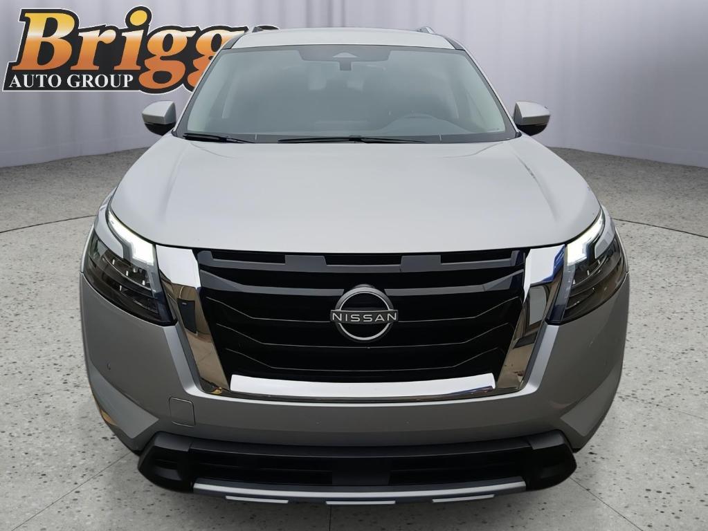 new 2025 Nissan Pathfinder car