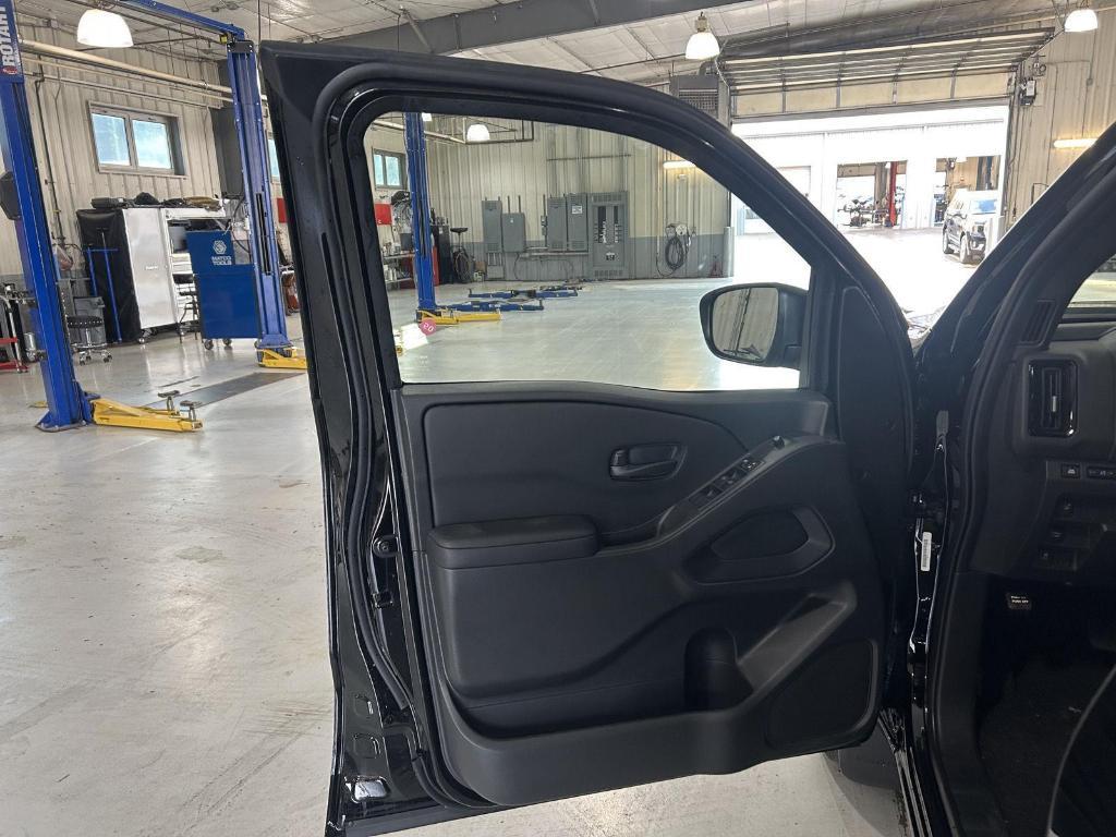 new 2026 Nissan Frontier car, priced at $40,171