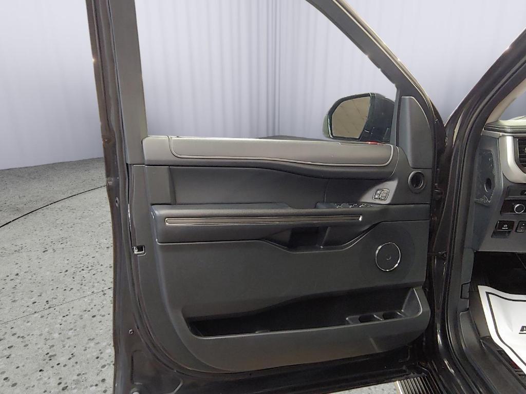 used 2022 Ford Expedition Max car, priced at $41,500