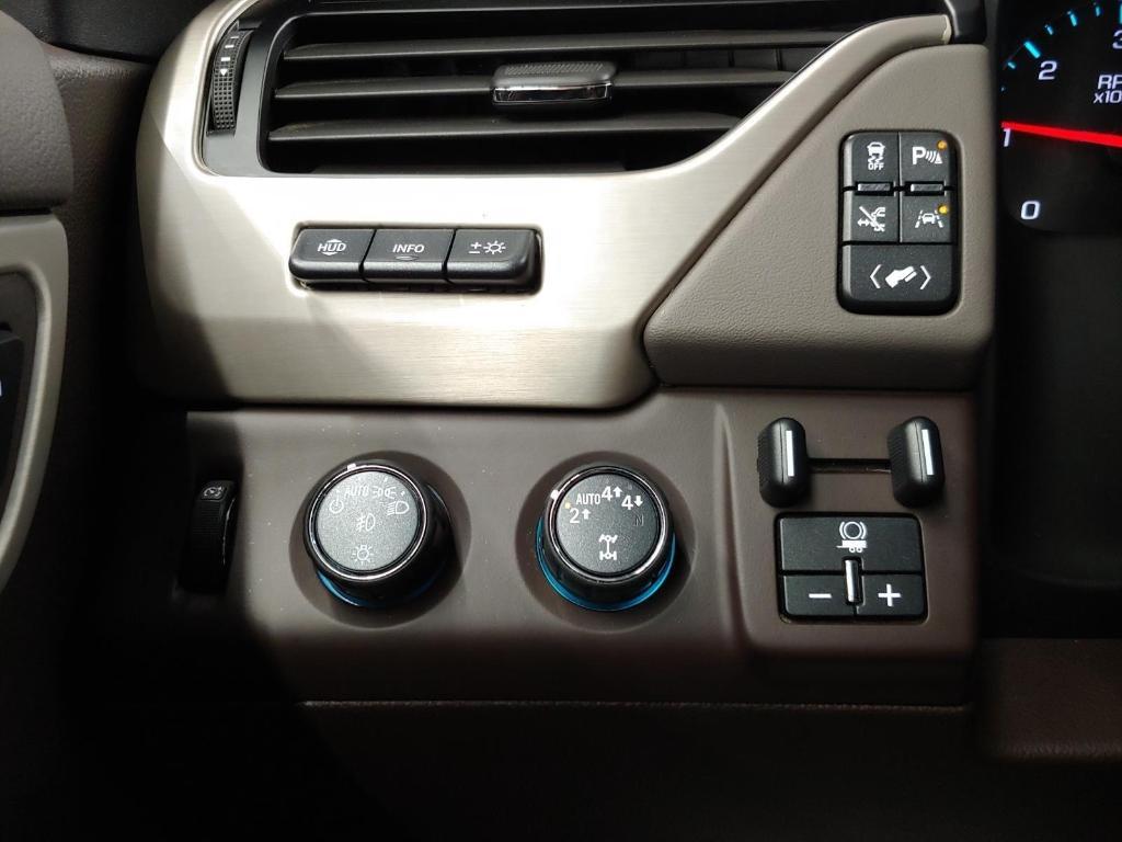 used 2019 GMC Yukon car, priced at $32,500