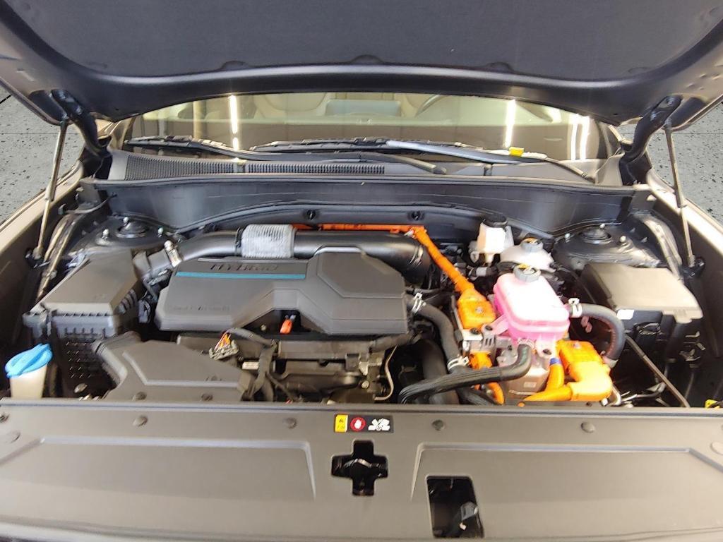 used 2023 Hyundai SANTA FE HEV car