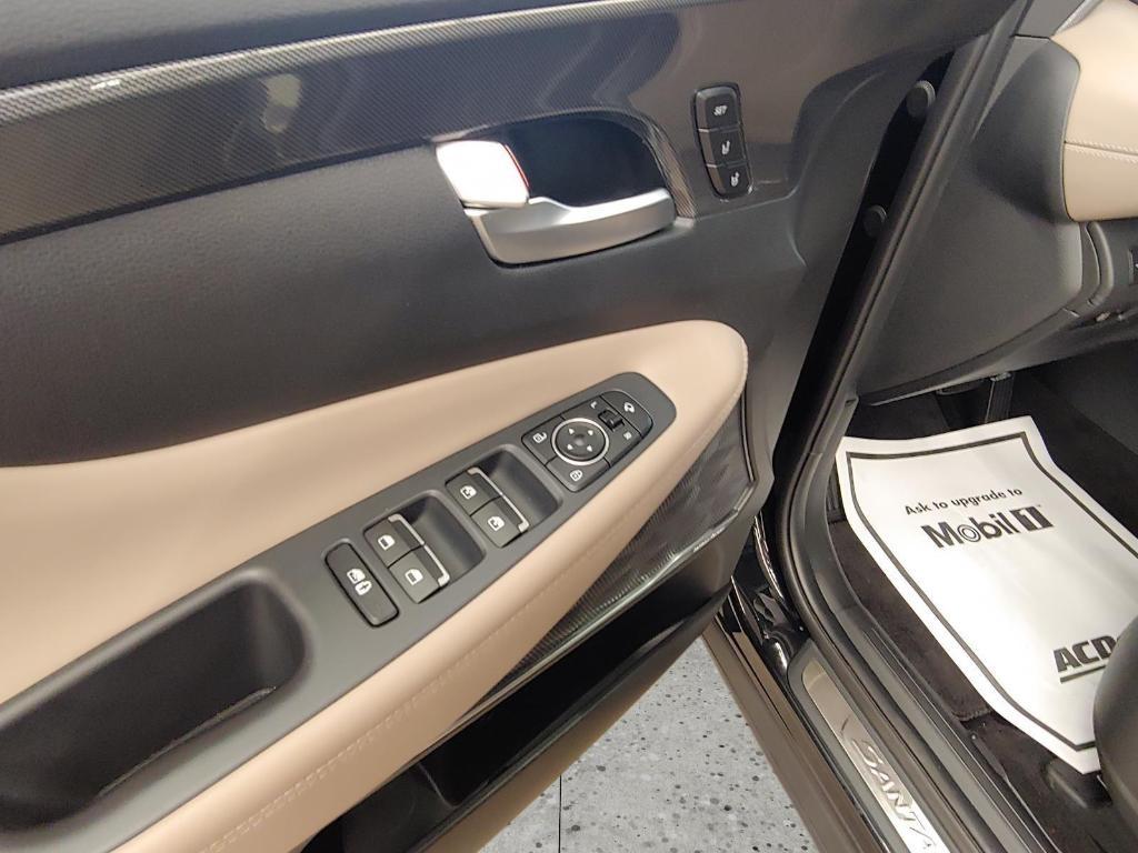 used 2023 Hyundai SANTA FE HEV car