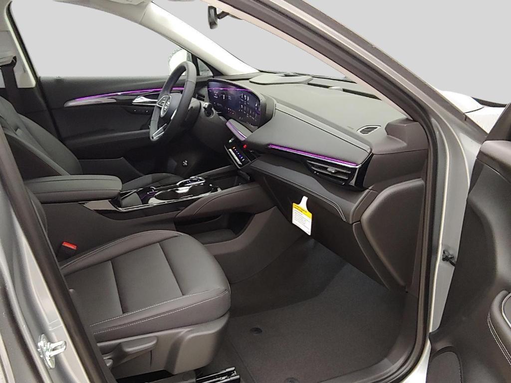 new 2025 Buick Envision car, priced at $36,048