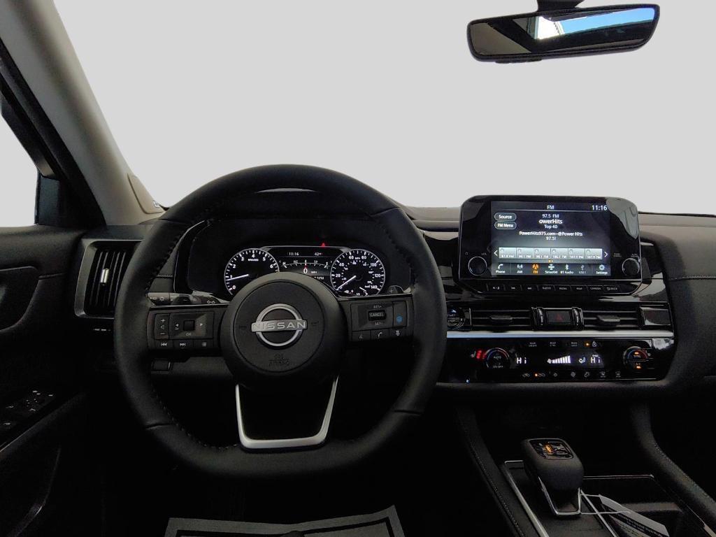 new 2025 Nissan Pathfinder car, priced at $47,279