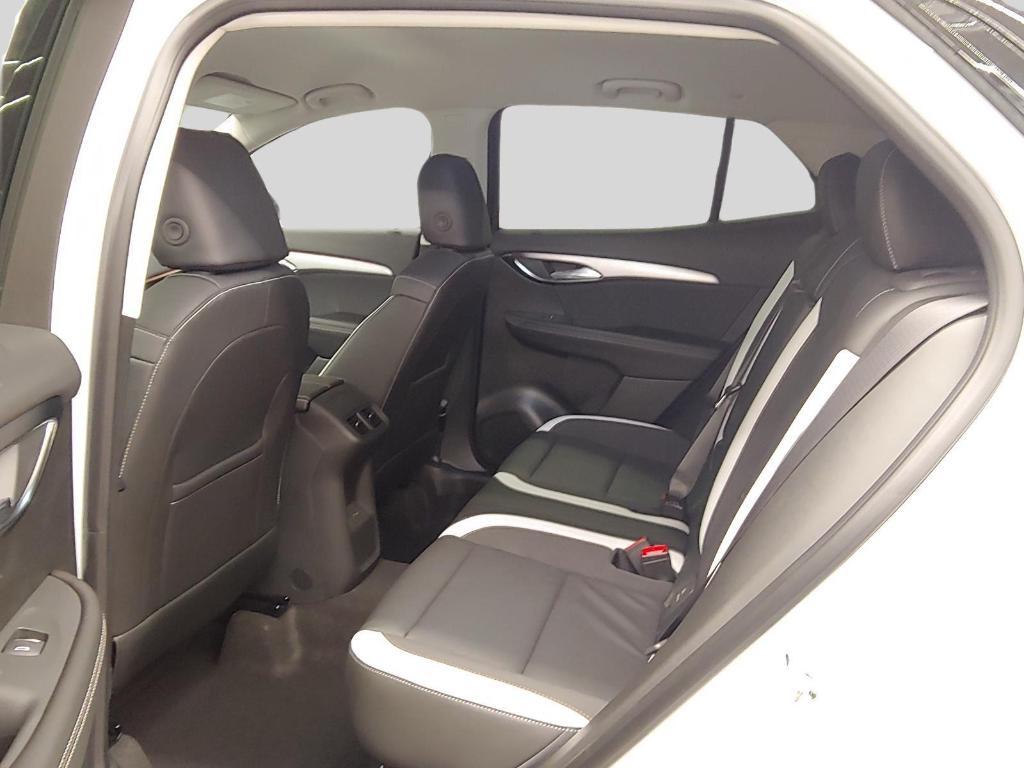 new 2025 Buick Envision car, priced at $38,003
