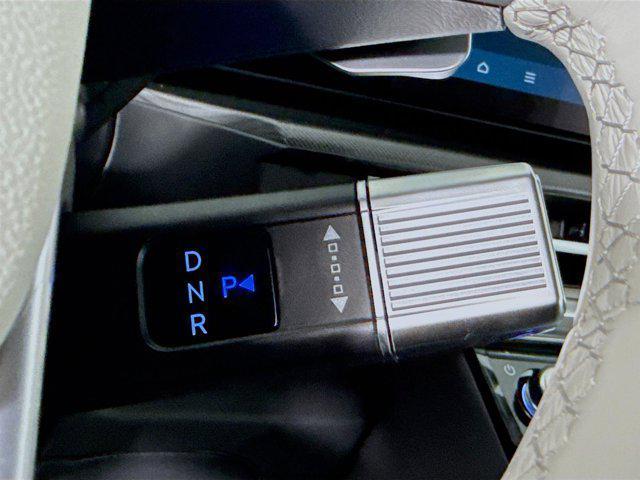 new 2025 Hyundai Santa Fe car, priced at $40,634