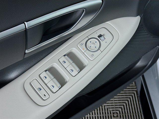 new 2025 Hyundai Sonata car, priced at $29,865