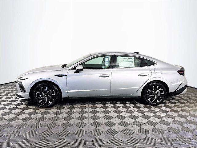 new 2025 Hyundai Sonata car, priced at $29,865