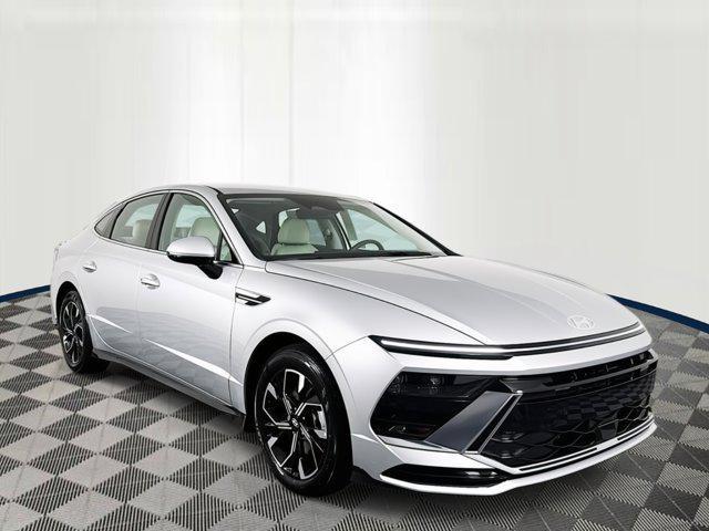 new 2025 Hyundai Sonata car, priced at $29,865