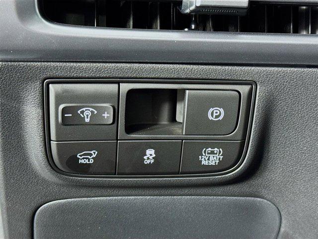new 2025 Hyundai TUCSON Hybrid car, priced at $35,475