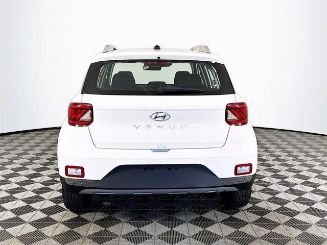 new 2025 Hyundai Venue car, priced at $22,518