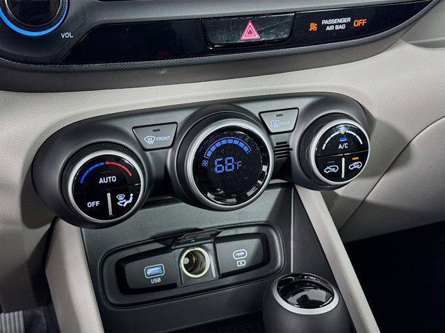 new 2025 Hyundai Venue car, priced at $23,518