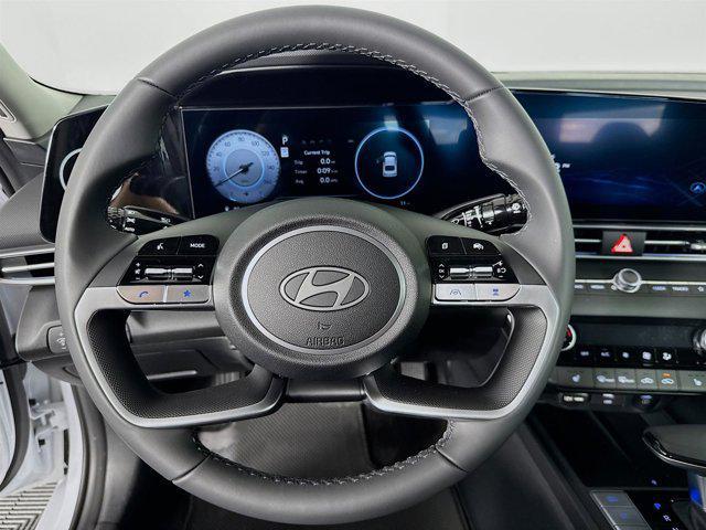 new 2025 Hyundai Elantra car, priced at $25,878