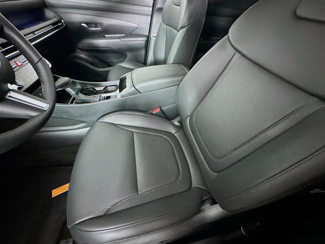 new 2025 Hyundai Tucson car, priced at $33,881