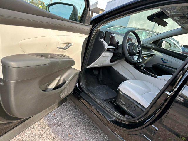 new 2025 Hyundai Tucson car, priced at $30,023