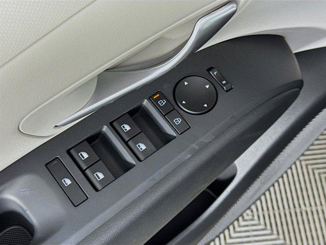 new 2025 Hyundai Tucson car, priced at $33,250