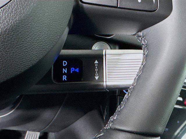 new 2025 Hyundai TUCSON Hybrid car, priced at $36,155
