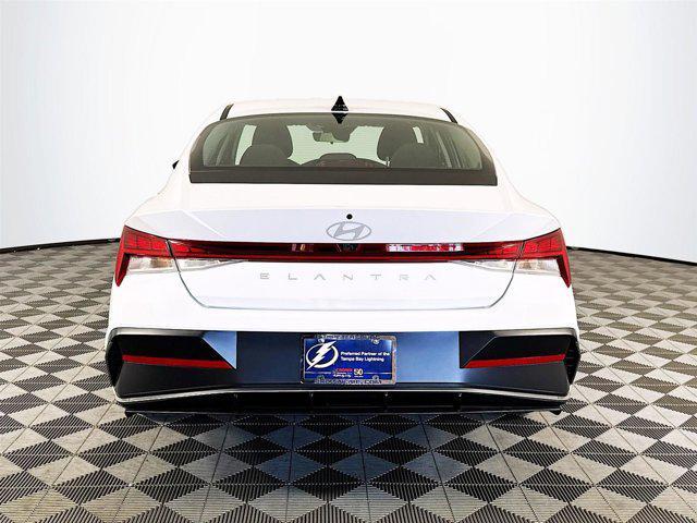 new 2025 Hyundai Elantra car, priced at $24,672