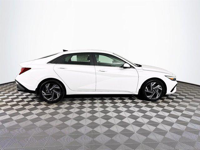 new 2025 Hyundai Elantra car, priced at $24,672