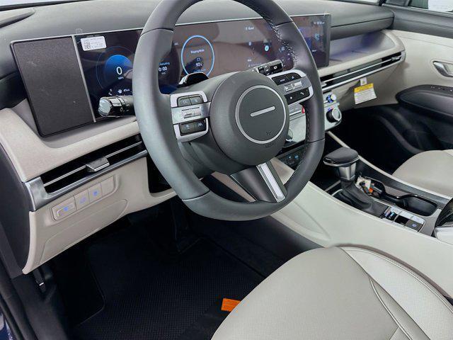 new 2025 Hyundai Tucson car, priced at $32,084