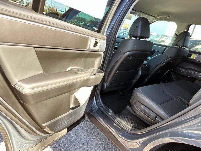 new 2025 Hyundai Santa Fe car, priced at $34,573