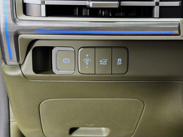 new 2025 Hyundai SANTA FE HEV car, priced at $50,025