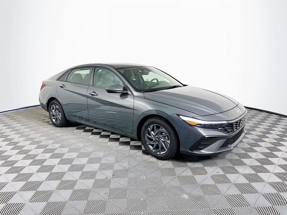 new 2024 Hyundai Elantra car, priced at $23,867