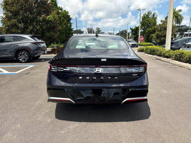 new 2024 Hyundai Sonata Hybrid car, priced at $35,494