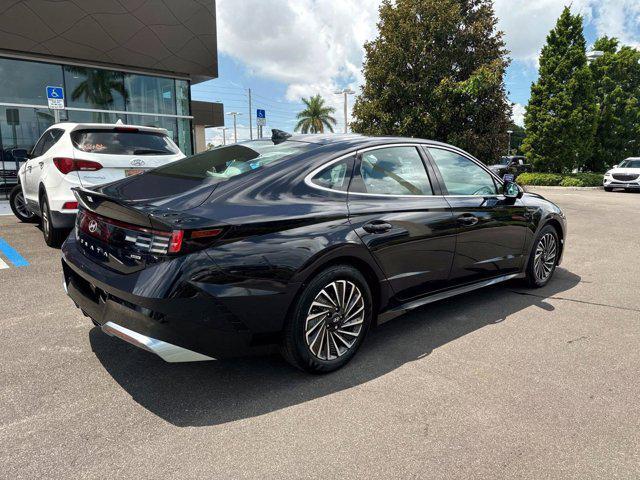 new 2024 Hyundai Sonata Hybrid car, priced at $35,494