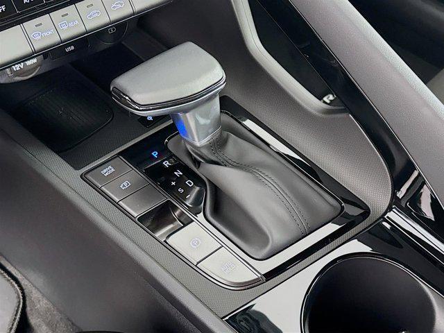 new 2025 Hyundai Elantra car, priced at $28,122