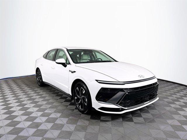 new 2025 Hyundai Sonata car, priced at $26,673