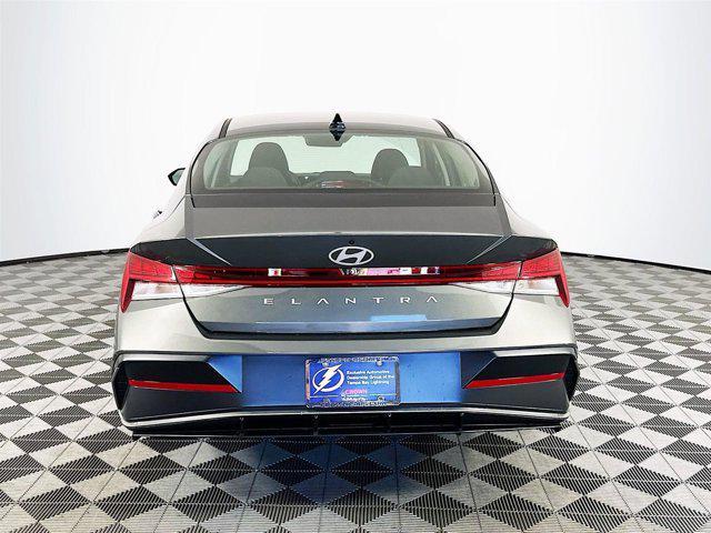 new 2025 Hyundai Elantra car, priced at $25,548