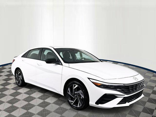 new 2025 Hyundai Elantra car, priced at $28,295