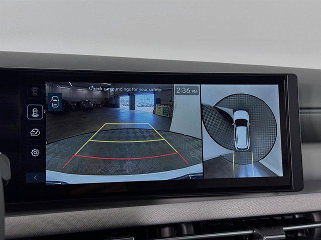 new 2025 Hyundai TUCSON Hybrid car, priced at $43,815