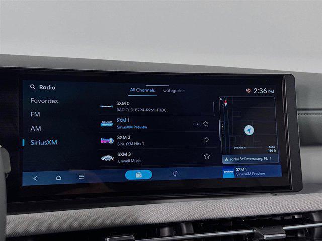 new 2025 Hyundai TUCSON Hybrid car, priced at $43,815
