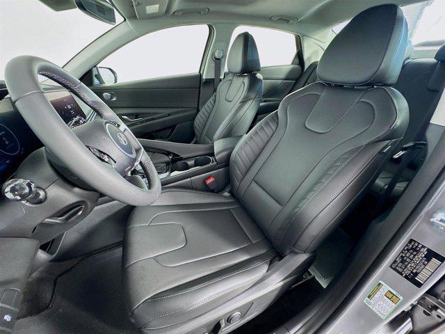 new 2025 Hyundai Elantra car, priced at $26,318