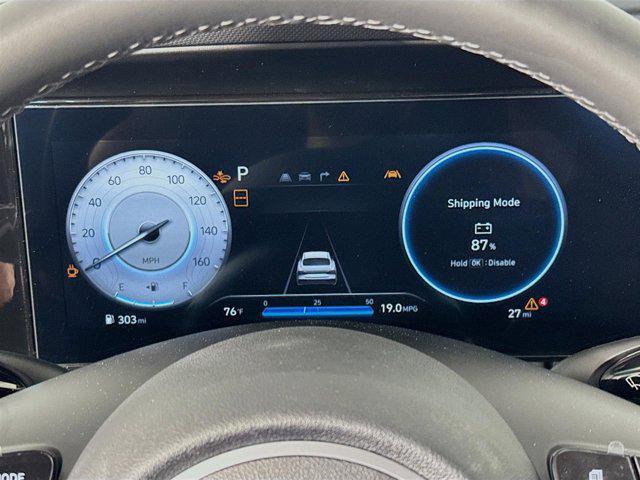 new 2025 Hyundai Elantra car, priced at $26,318